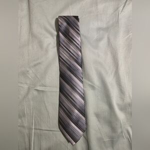Van Heusen Paisley Tie